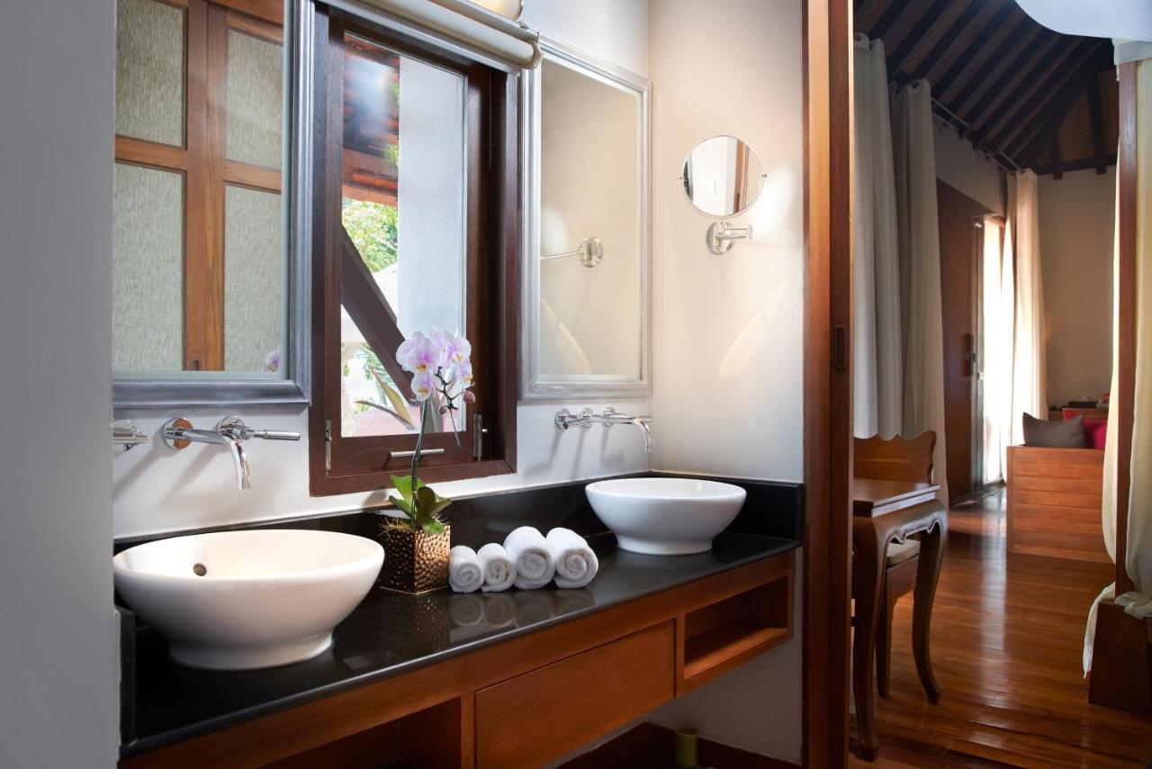 Familiensuite/Villa mit 2 Schlafzimmern und eigenem Pool – Meerseite